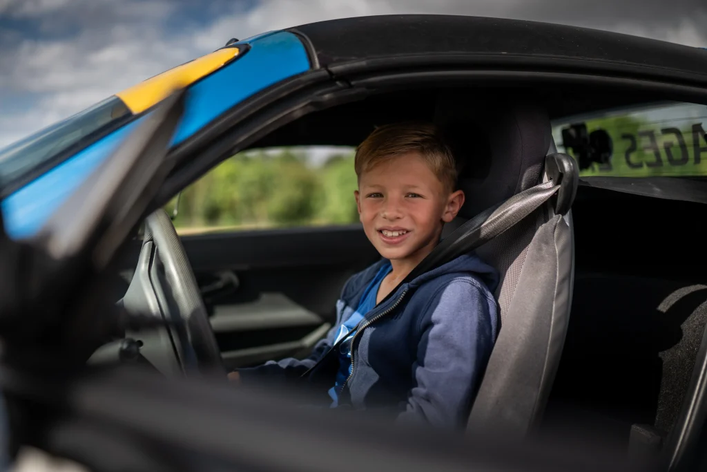 Stage de pilotage enfant en Smart Roadster