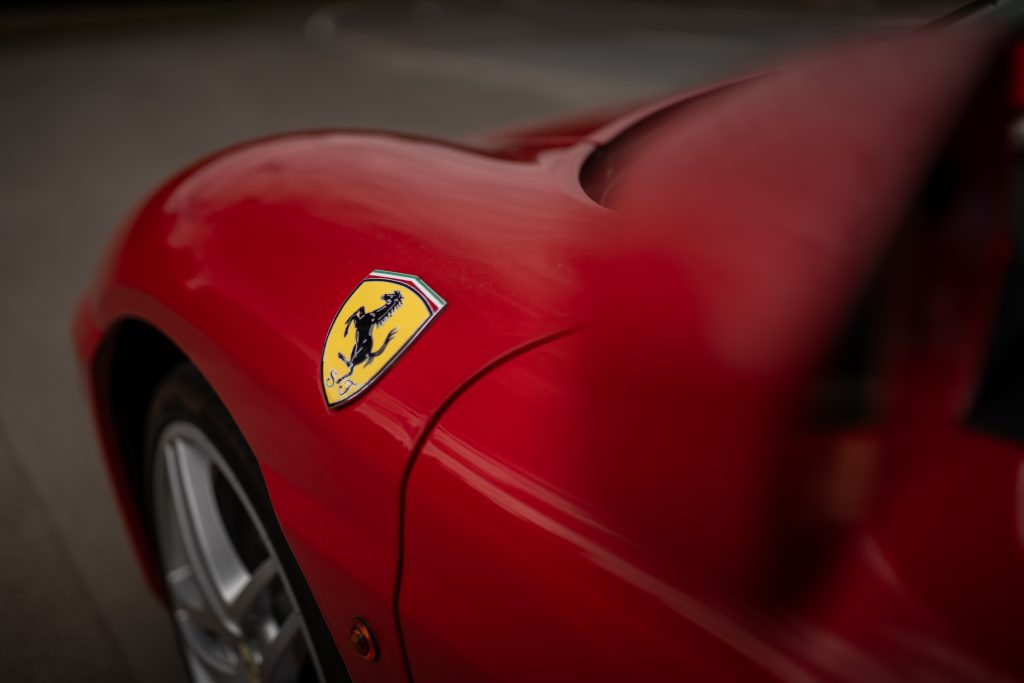 Stage de pilotage enfant en Ferrari F430